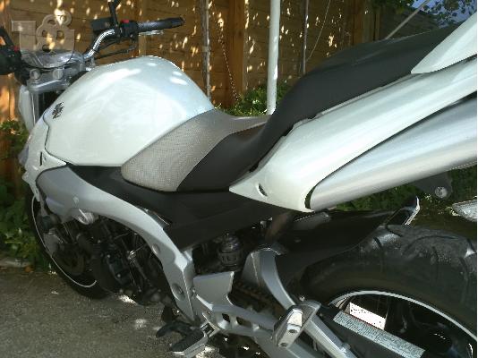PoulaTo: SUZUKI GSR 600 (all versions) '04